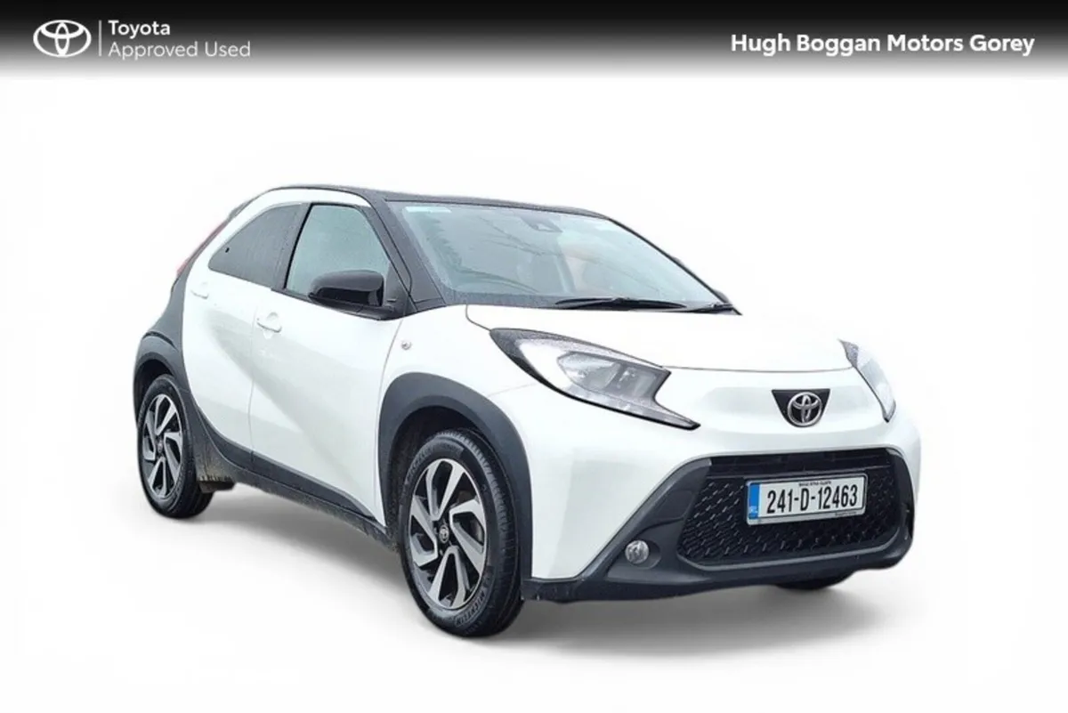 Toyota Aygo X 1.0 DESIGN S-CVT 4DR AUTO - Image 1