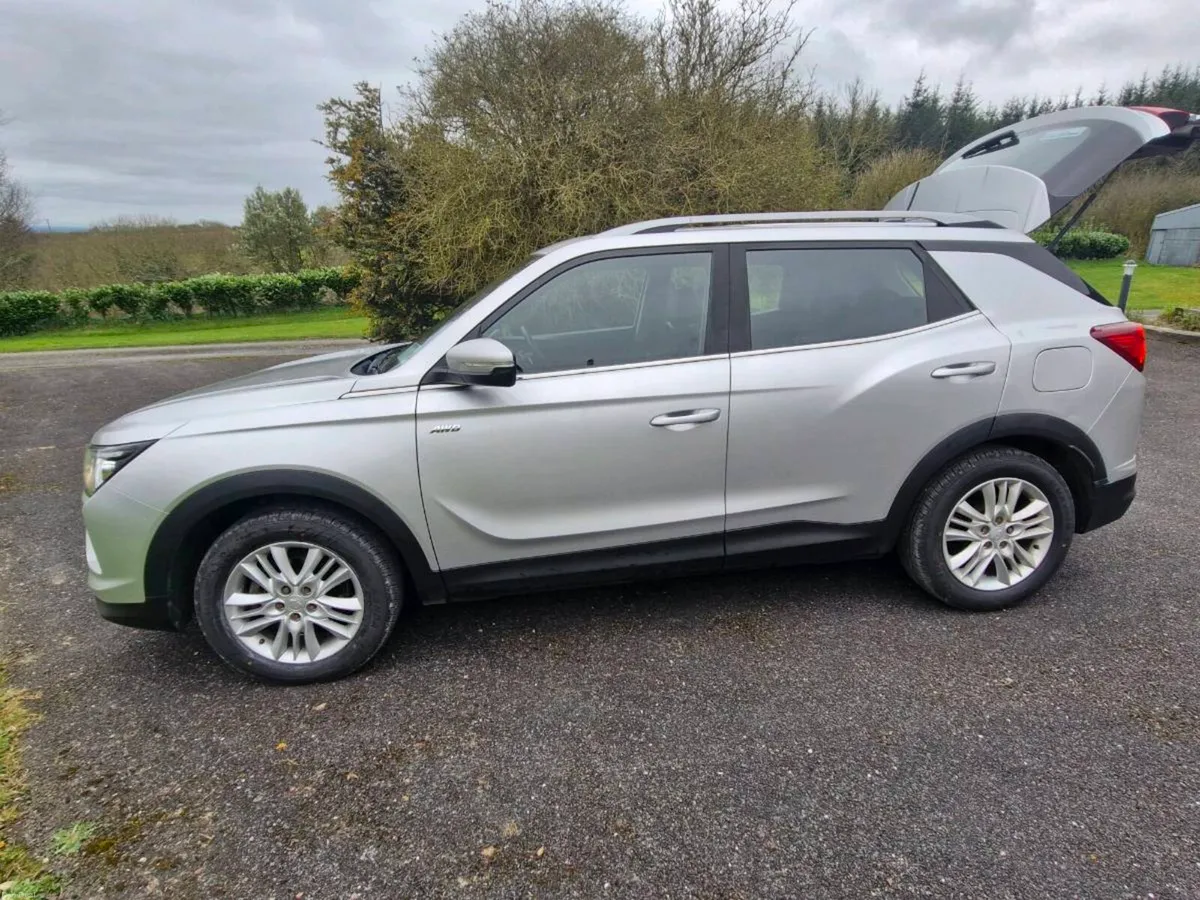 Ssangyong korando - Image 3