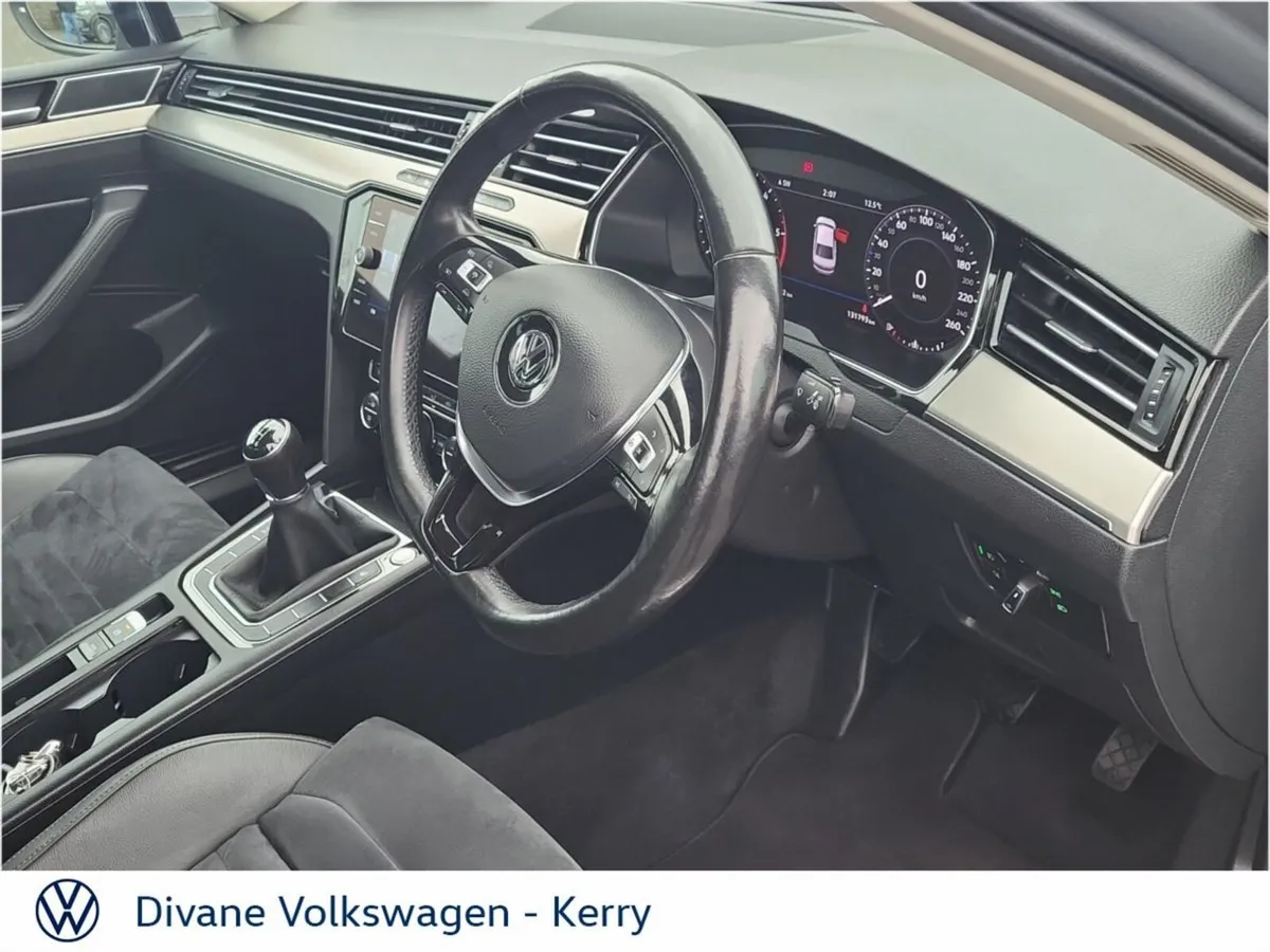 Volkswagen Passat R LINE HIGHLINE 2.0 TDI 150 BHP - Image 4