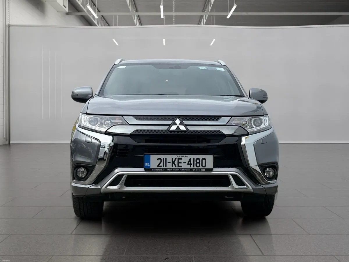Mitsubishi Outlander 2021 PHEV - Image 4