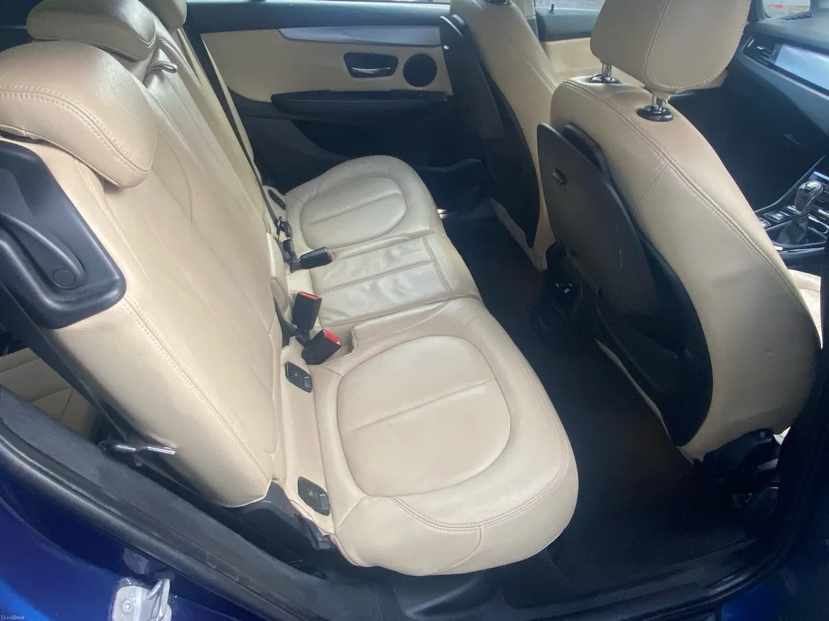 BMW 216d 7seater grand touring - Image 4