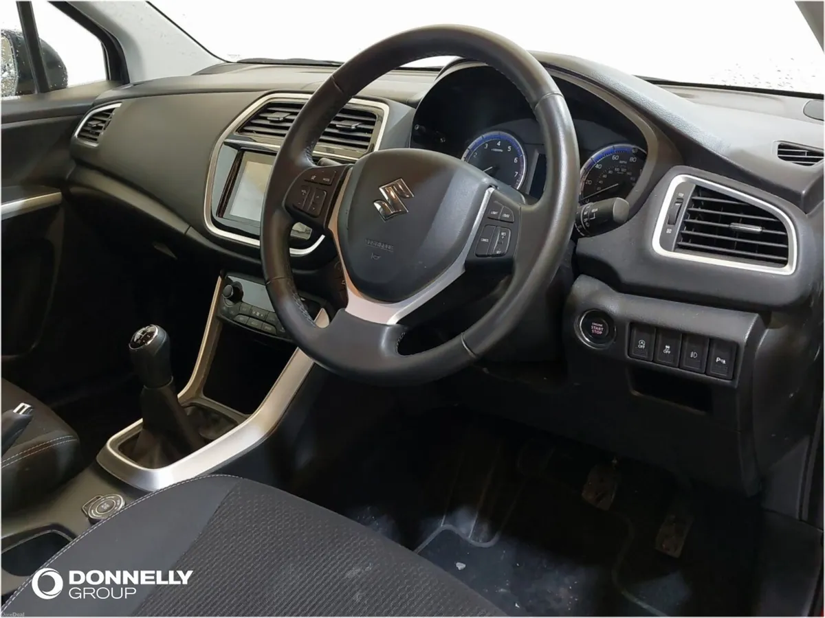 Suzuki SX4 S-Cross Hatchback SZ-T - Image 4