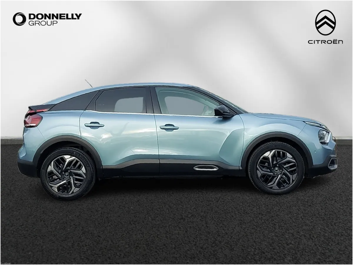 Citroen C4 Hatchback Shine Plus - Image 2