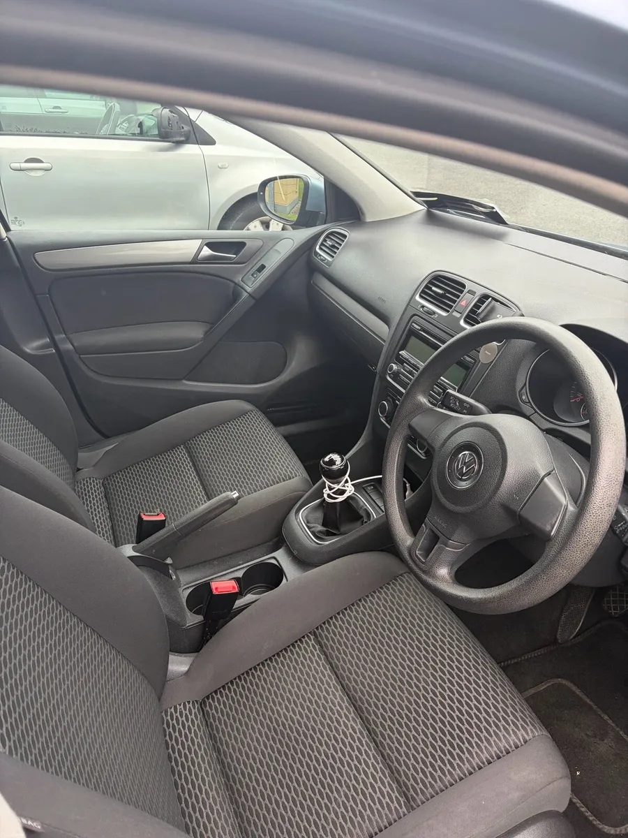 Volkswagen golf TDI - Image 4