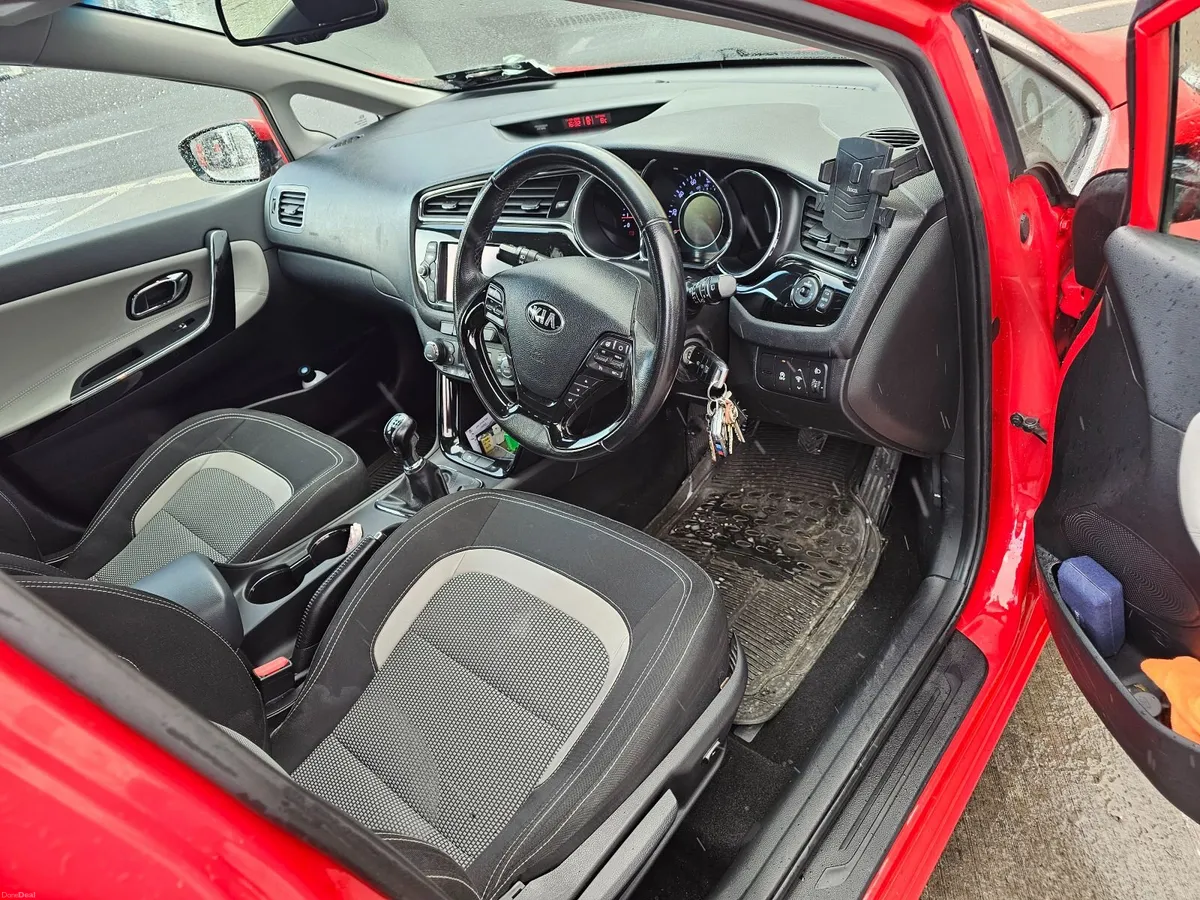 Kia Ceed 2016 - Image 3