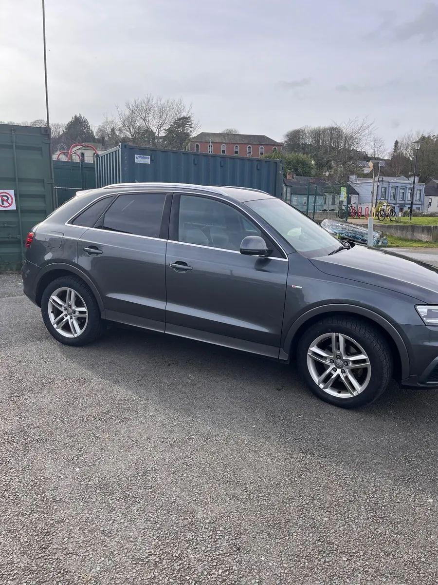 Audi Q3 2014 S-Line - Image 2