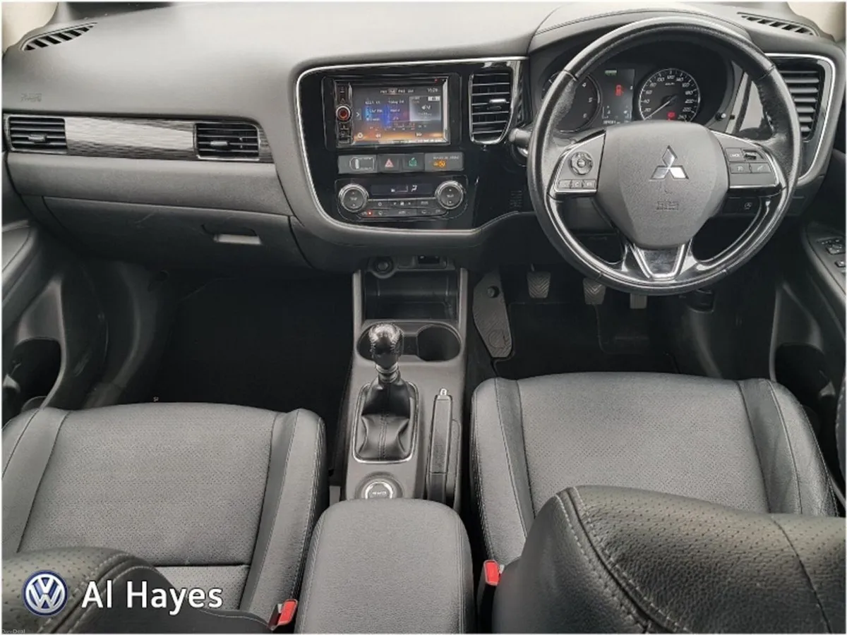 Mitsubishi Outlander 2.2 DI-D 150PS 6MT 4WD 7-Seat - Image 2