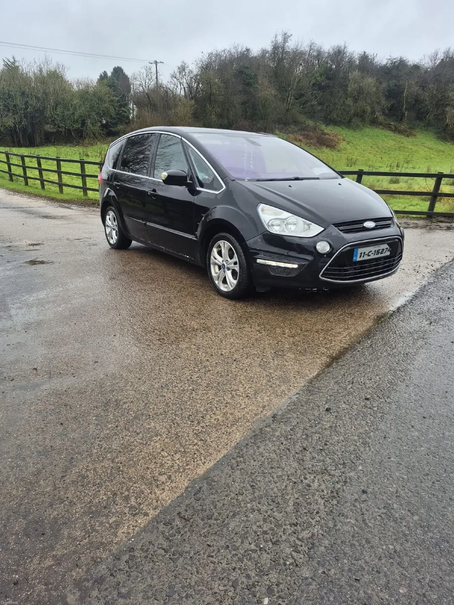 Ford S-Max 2011 - Image 1