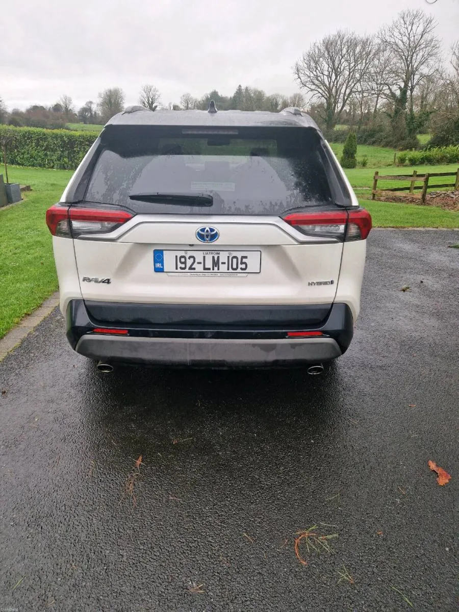 Toyota RAV4 - Image 4