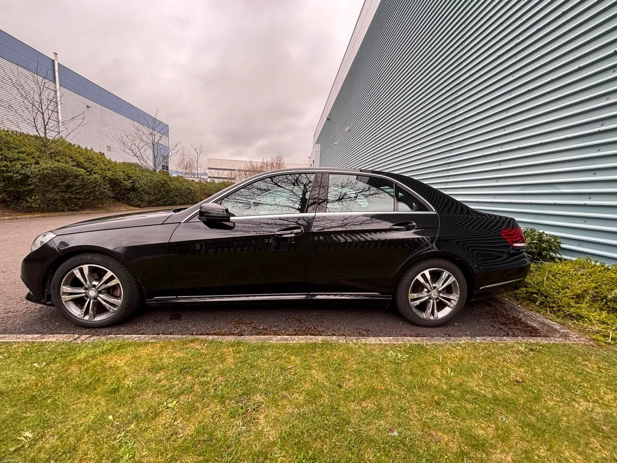 2014 Mercedes E220 - NCT 05/26 - Image 3