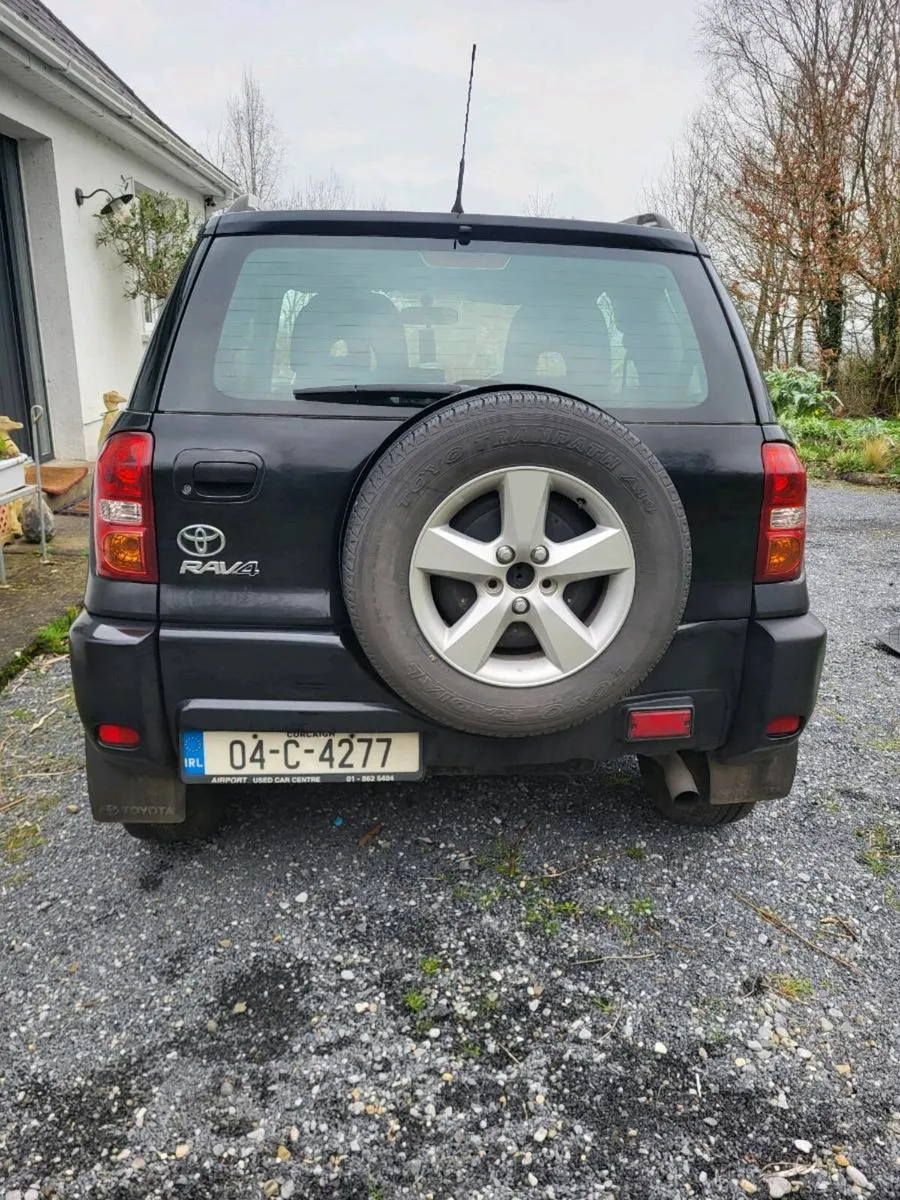 Toyota rav4 2004 - Image 3