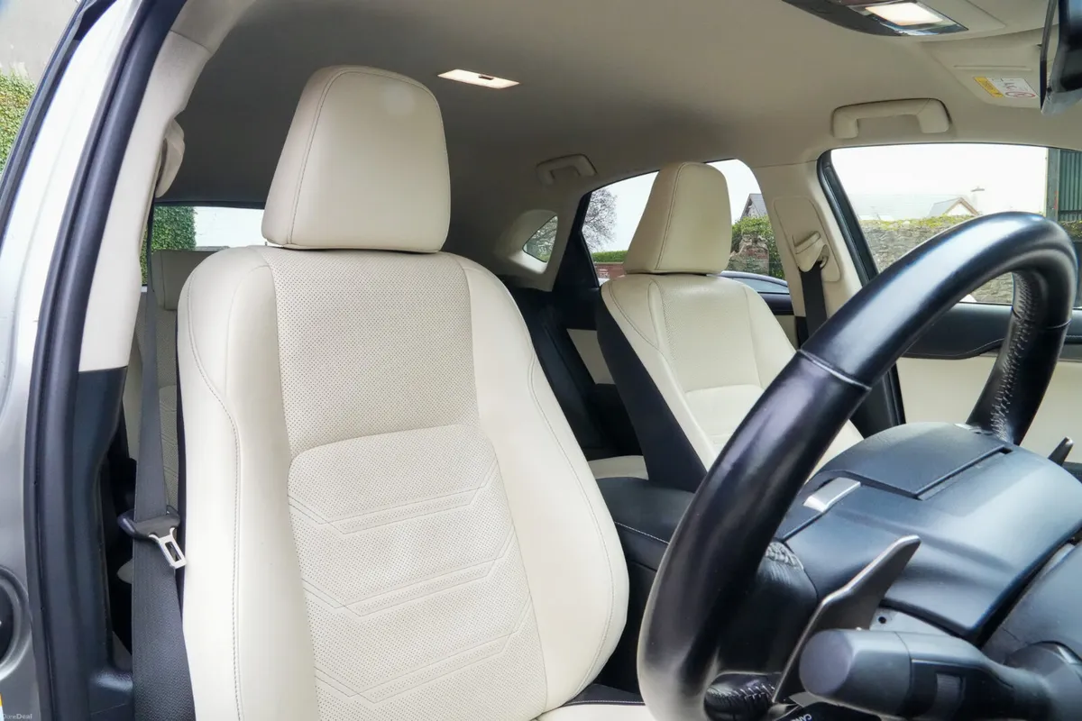 2018 Lexus NX Executive Trim - 2.5 Petrol Hybrid - Image 4