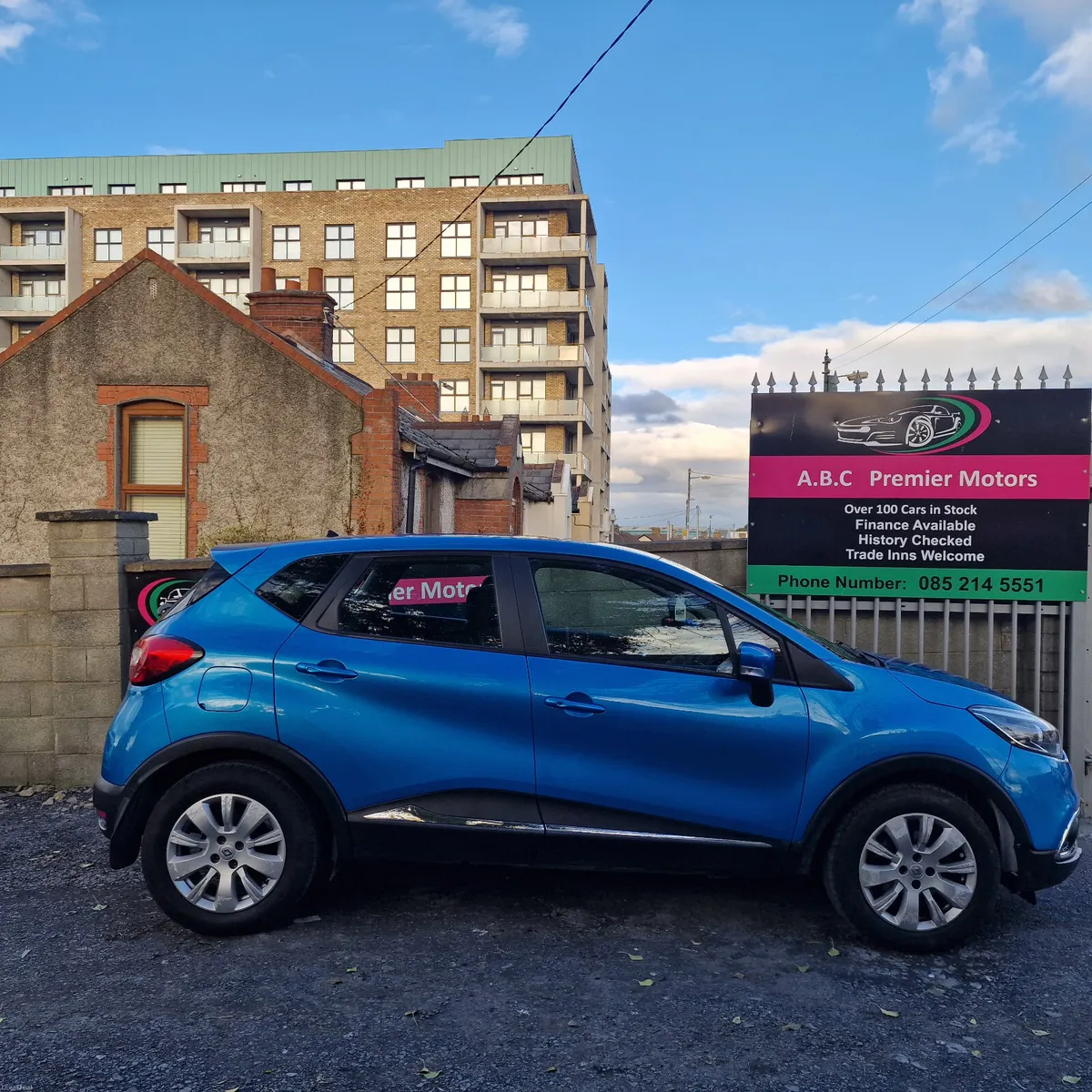 Renault Captur 2014 Automatic - Image 2