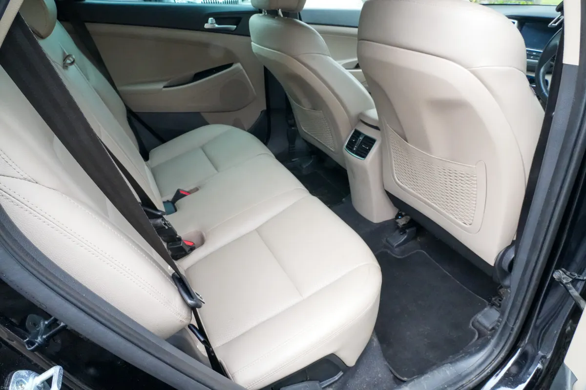 2018 Hyundai Tucson IX35 1.7 Diesel Manual - Image 4