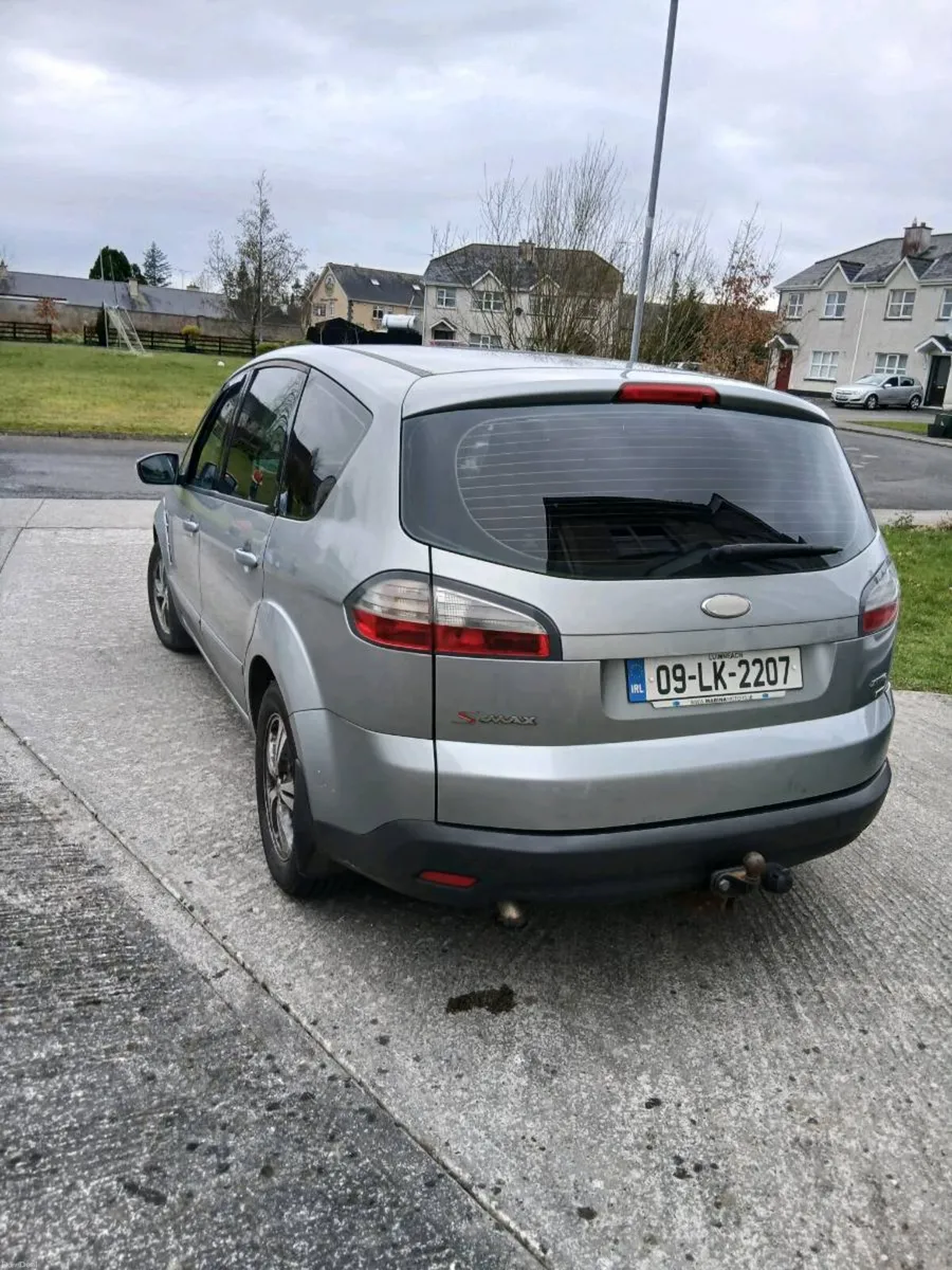 Ford s max - Image 2