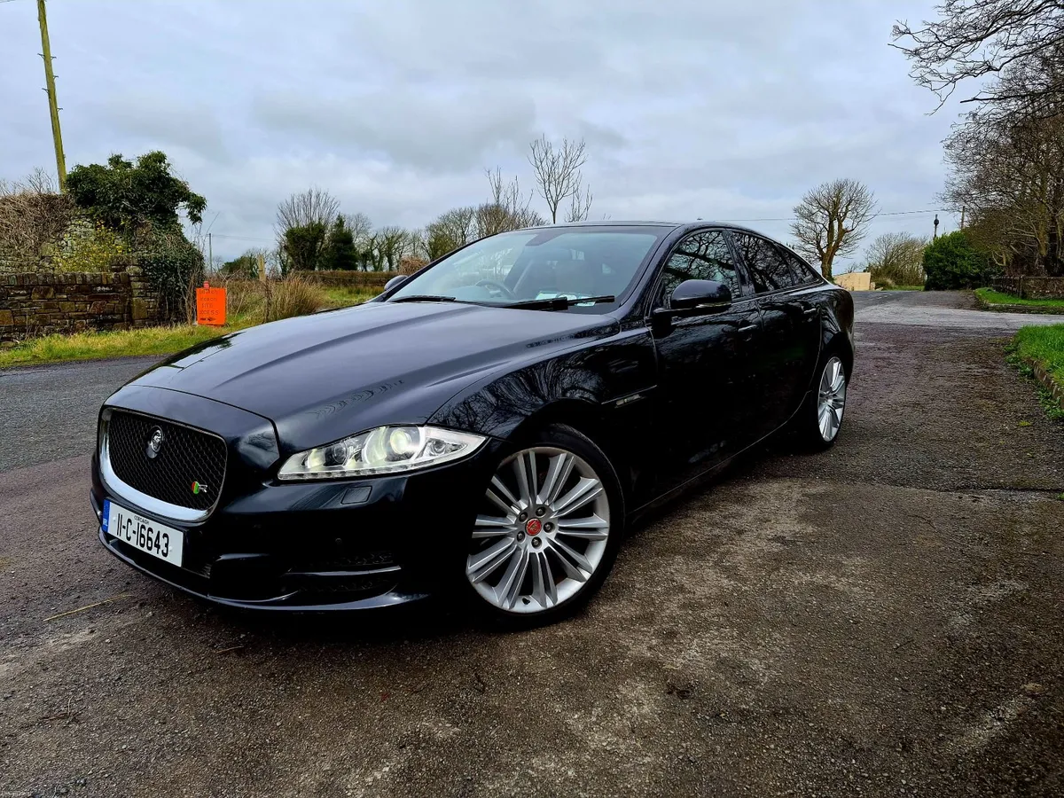 Jaguar XJ 3.0L V6 rsport Premium Luxury - Image 4