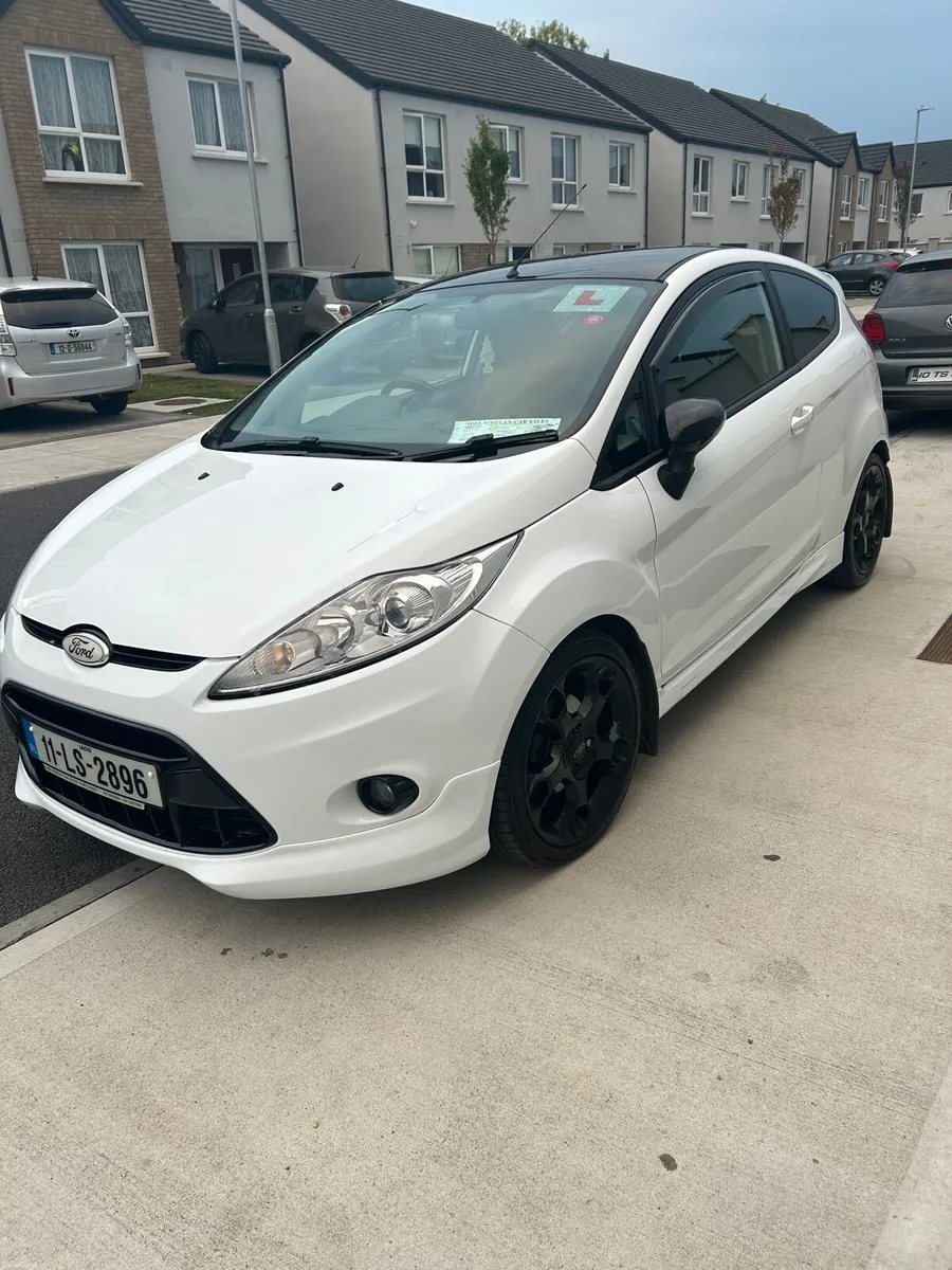 Ford Fiesta Zetec S - Image 1
