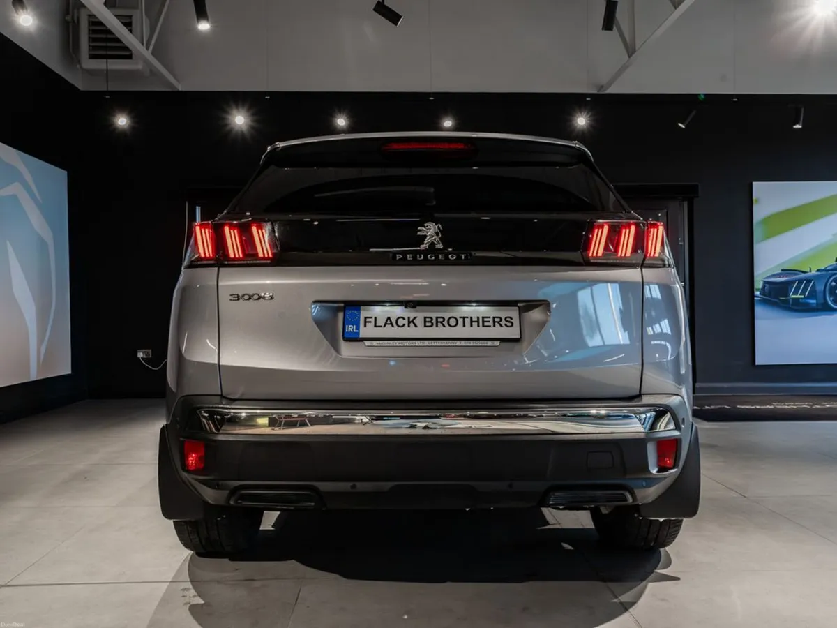 2021 Peugeot 3008 Allure 1.5 BlueHDi 130bhp Manual - Image 4