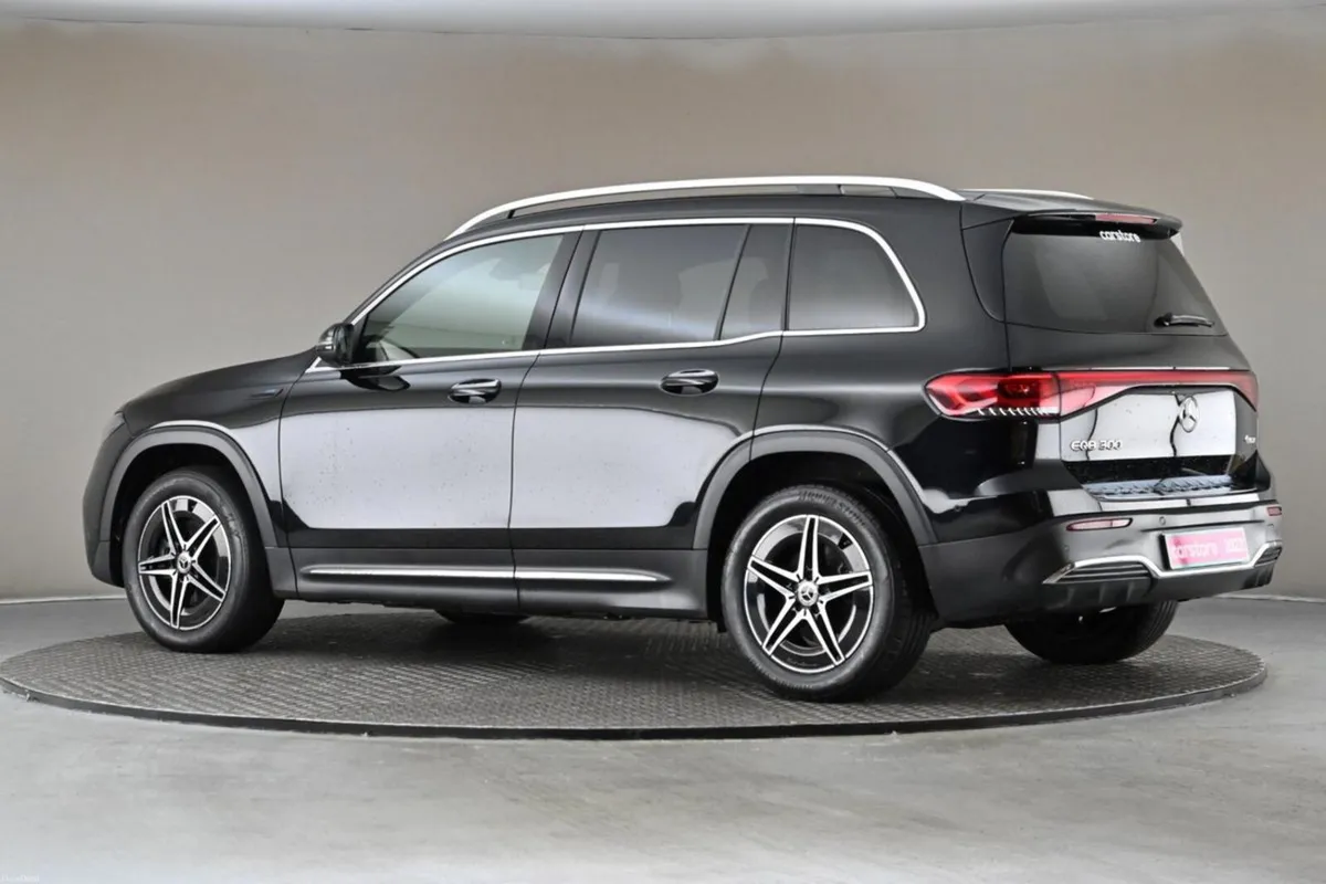 Mercedes-Benz EQB 300 AMG Line 4MATIC  7 Seats  El - Image 6