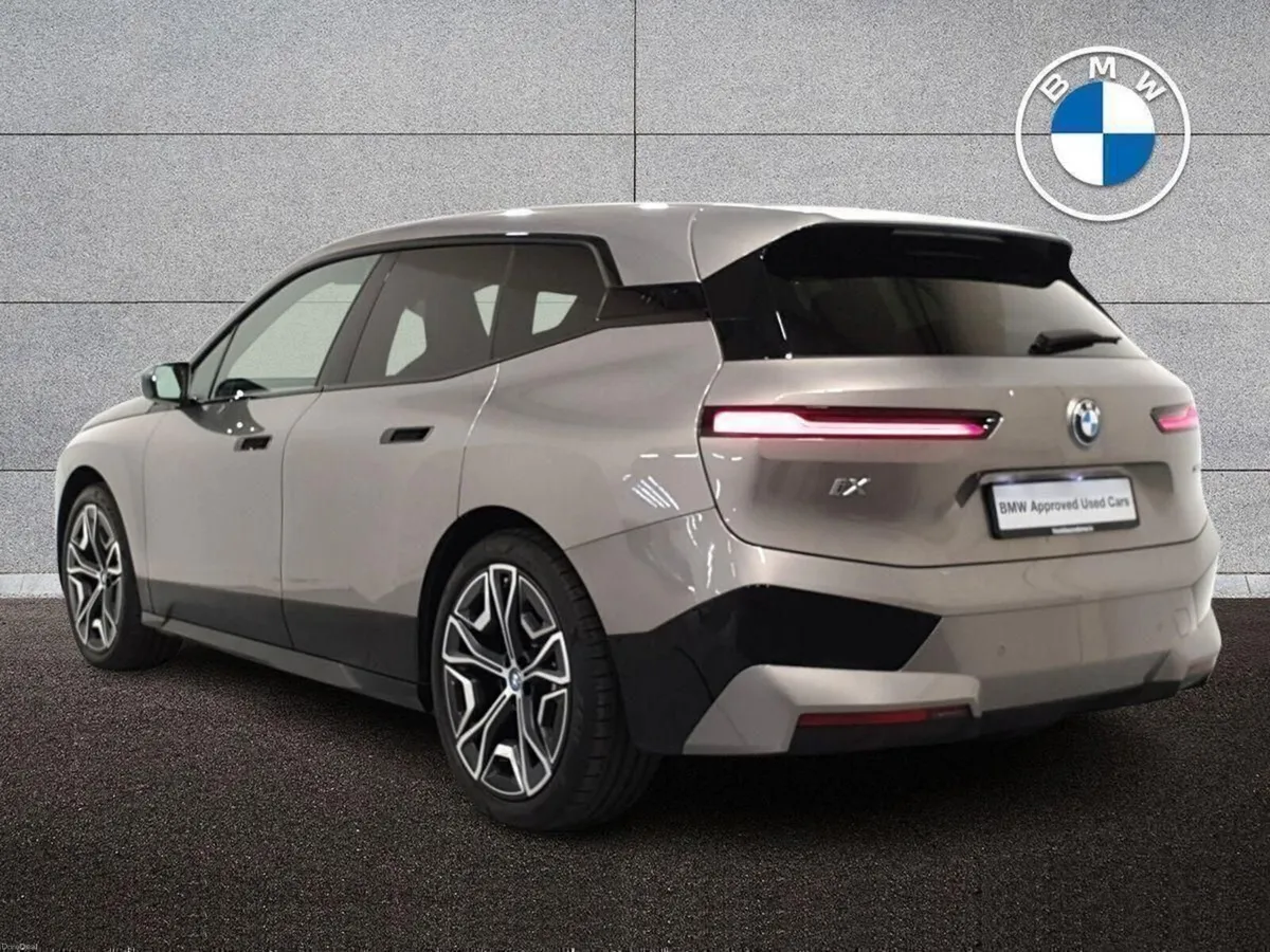 BMW iX xDrive50 M Sport - Image 3