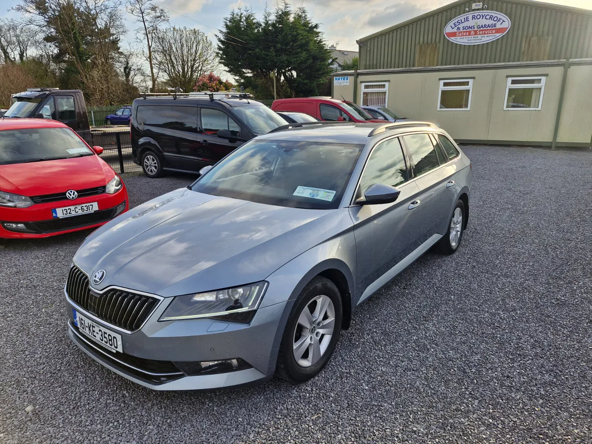 Skoda Superb 2016 - Image 1