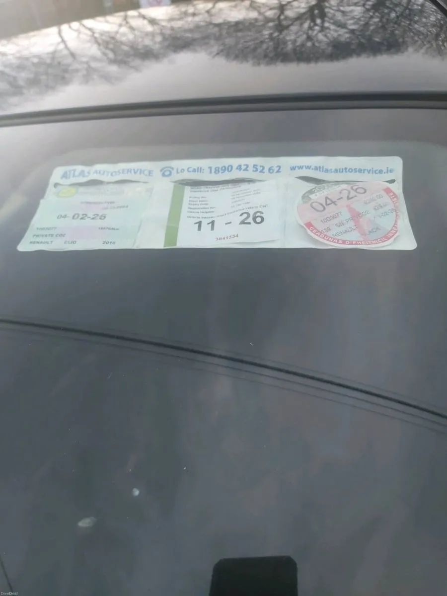 2010 renault clio - Image 1