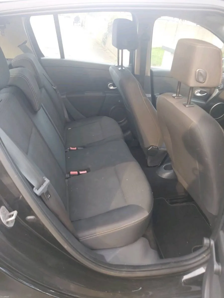 2010 renault clio - Image 3