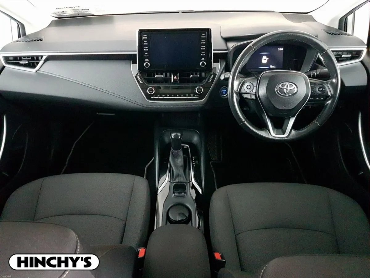 Toyota Corolla 1.8 Hybrid Luna Saloon - Image 2