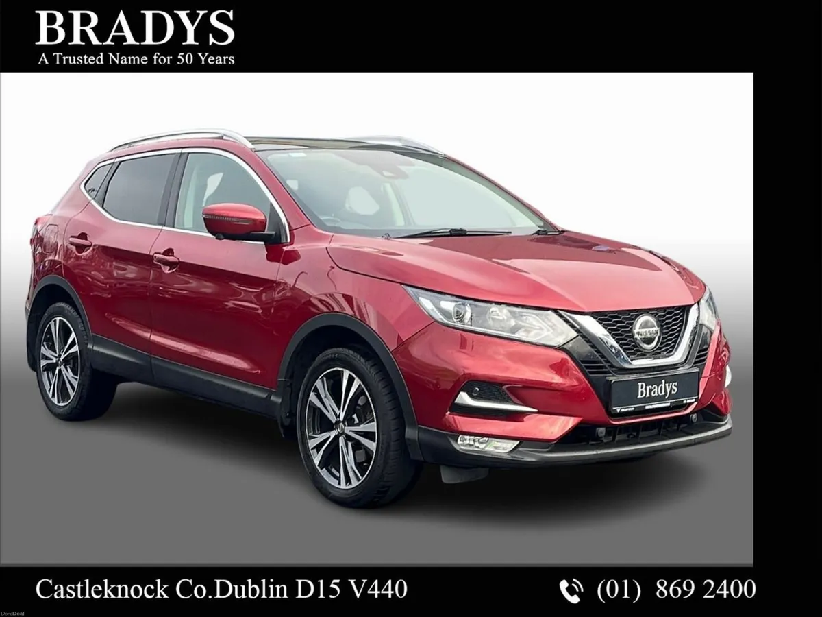Nissan Qashqai Diesel SV PREMIUM--Panoramic Glass - Image 1