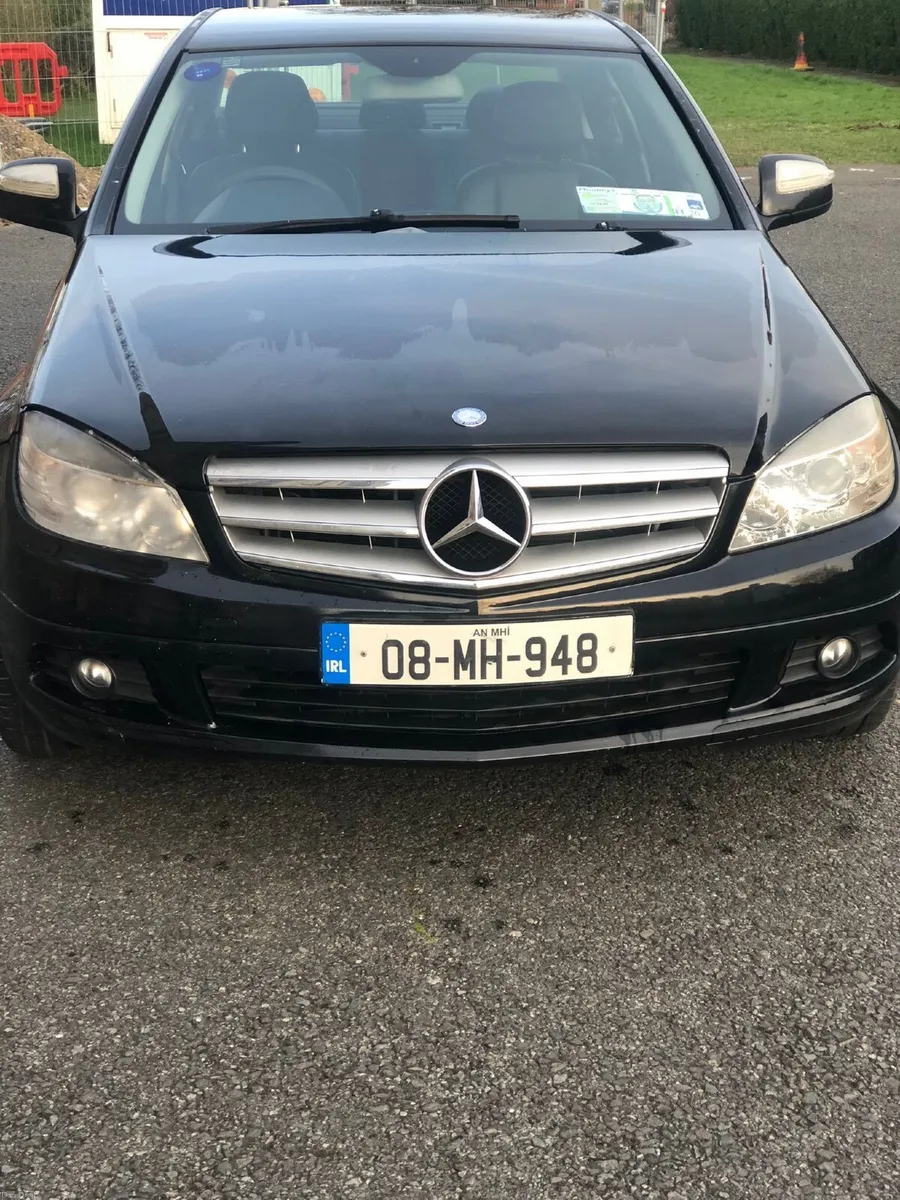 Mercedes-Benz C automatic - Image 2