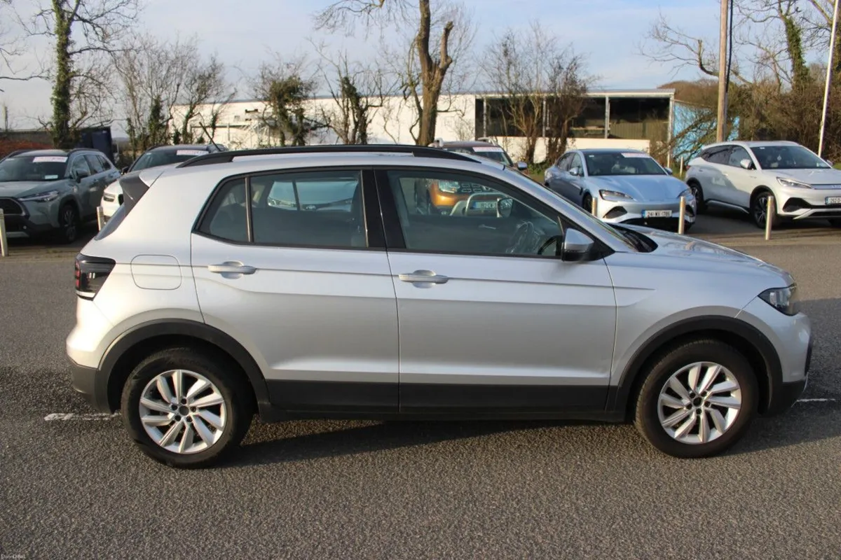 Volkswagen T-Cross Life 1.6 TDI 95HP - TENDER 45 - - Image 3