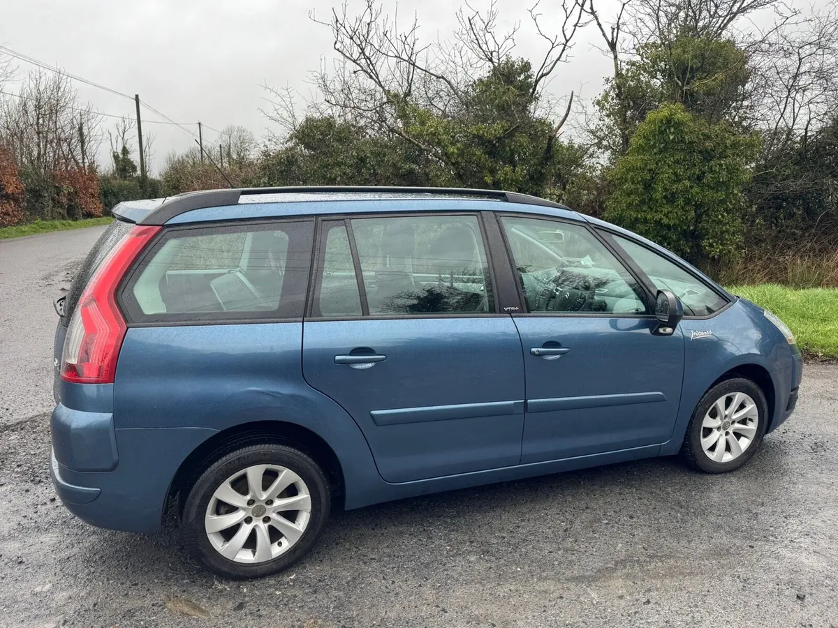 Citroen c4 grand picasso VTR+ 1.6 hdi €2450 - Image 2