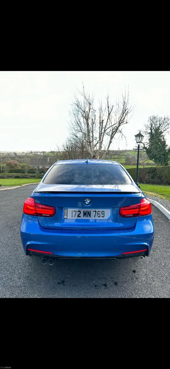 BMW 3-Series 2017 - Image 3