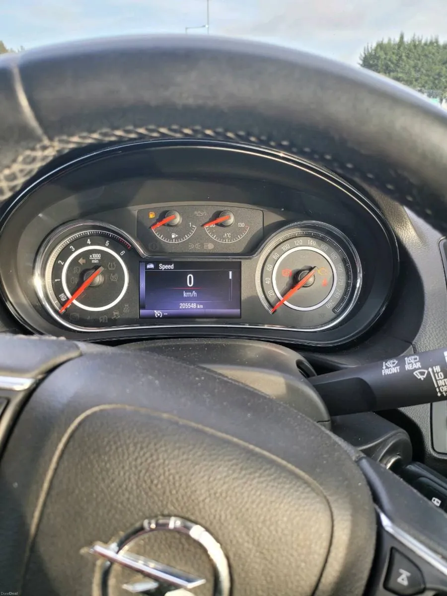 Opel Insignia - Image 4