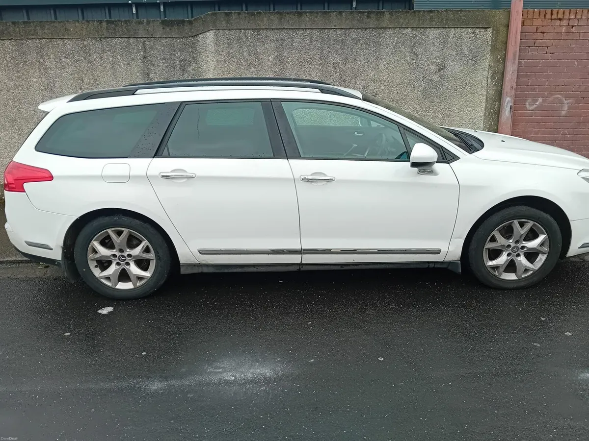 2008 Citroen c5 estaste - Image 2