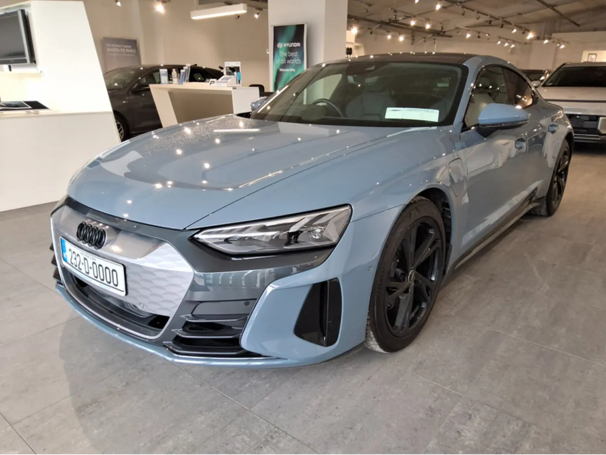 Audi e-tron GT quattro - Black Edition - - Image 3