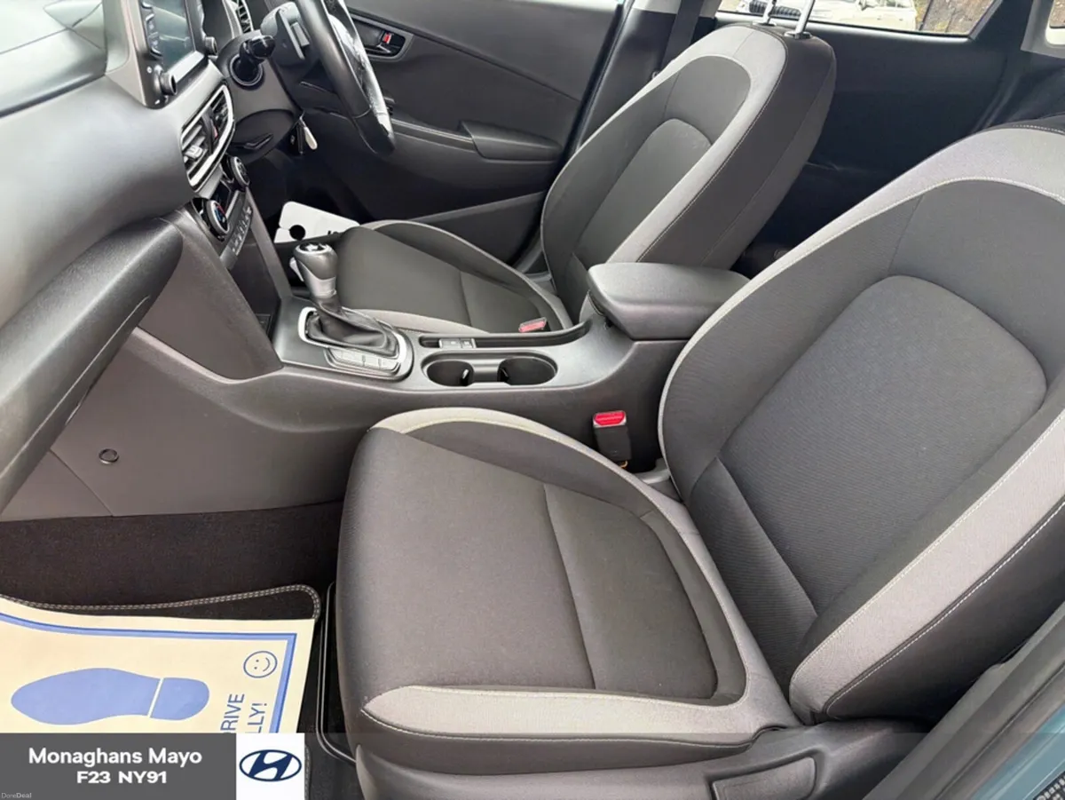 Hyundai KONA KAUAI EXECUTIVE 1.6 PETROL HYBRID HEV - Image 4