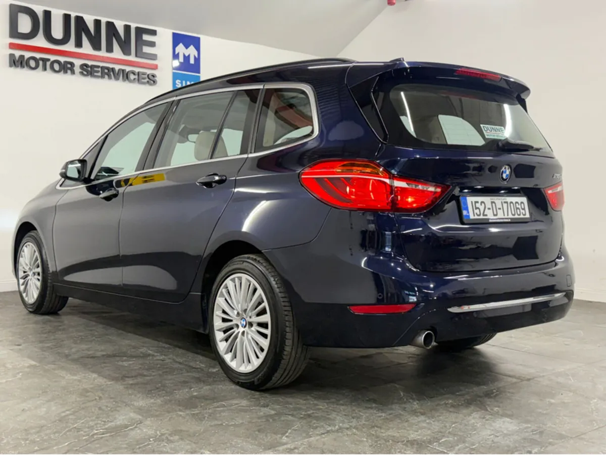 BMW 2-Series **LUXURY**AUTO**7 SEATS**PAN ROOF**SA - Image 4