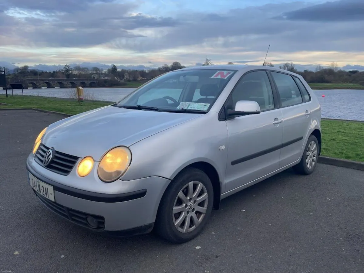 Volkswagen Polo 2004 - Automatic with Low Mileage - Image 1