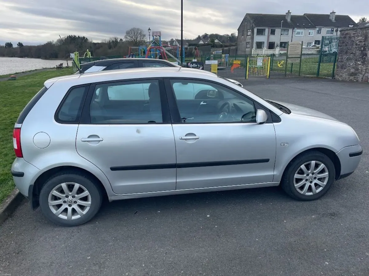 Volkswagen Polo 2004 - Automatic with Low Mileage - Image 4