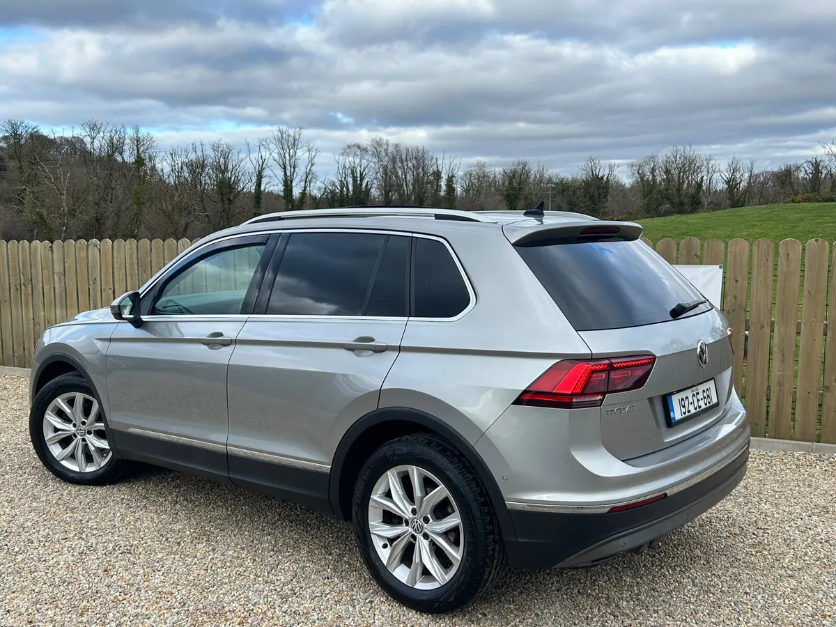 2019 Volkswagen Tiguan Highline Automatic - Image 2