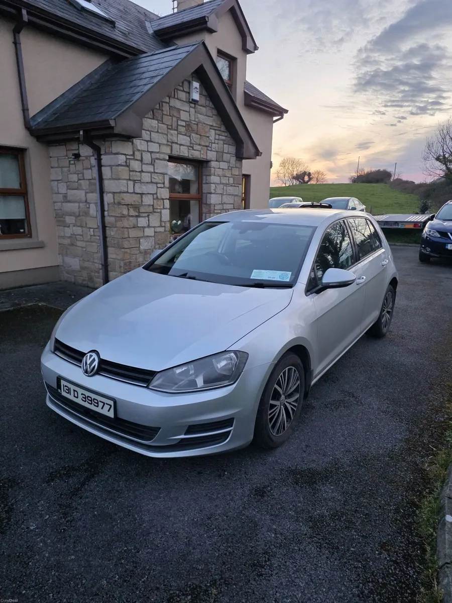 Volkswagen Golf 2013 - Image 2