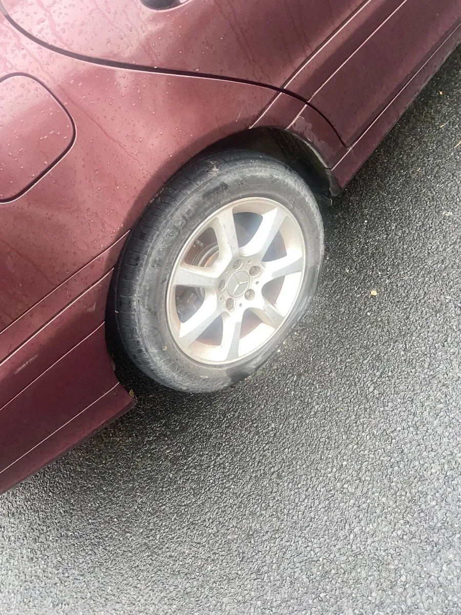 2006 Mercedes C180 - Image 4