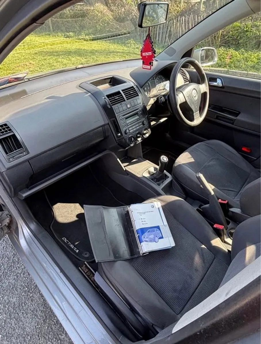 2007 Volkswagen Polo - Image 4