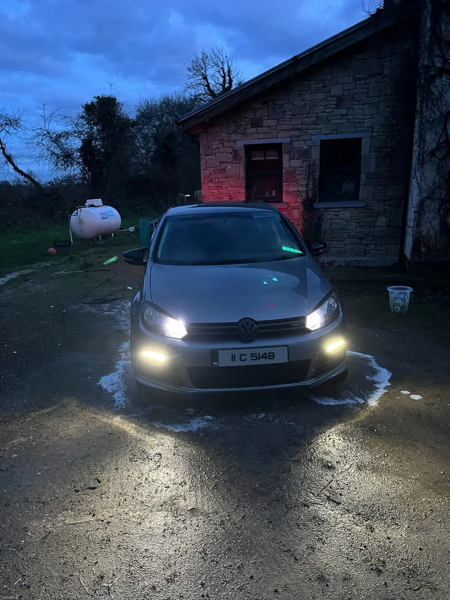 Volkswagen Golf - Image 1