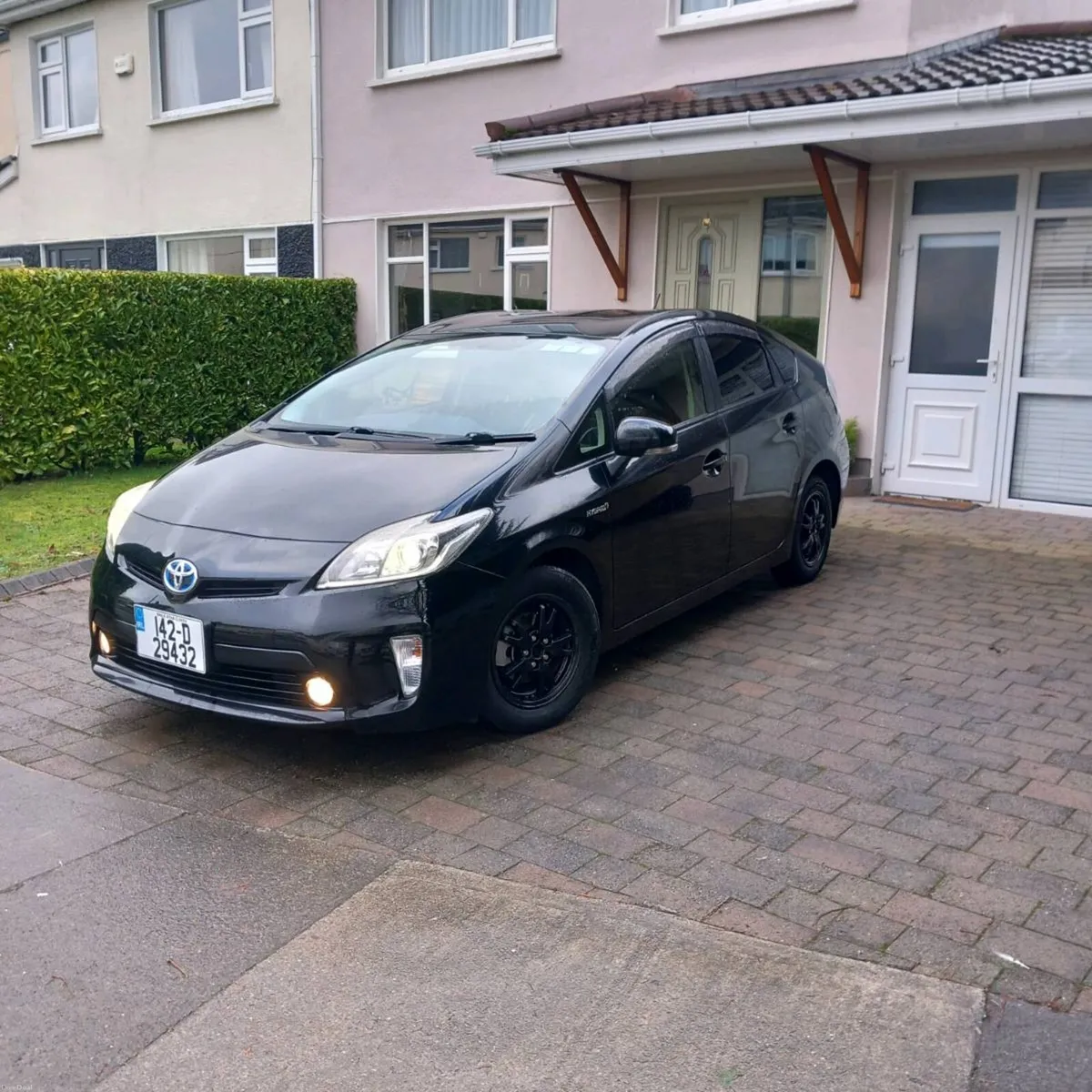 Toyota prius - Image 1