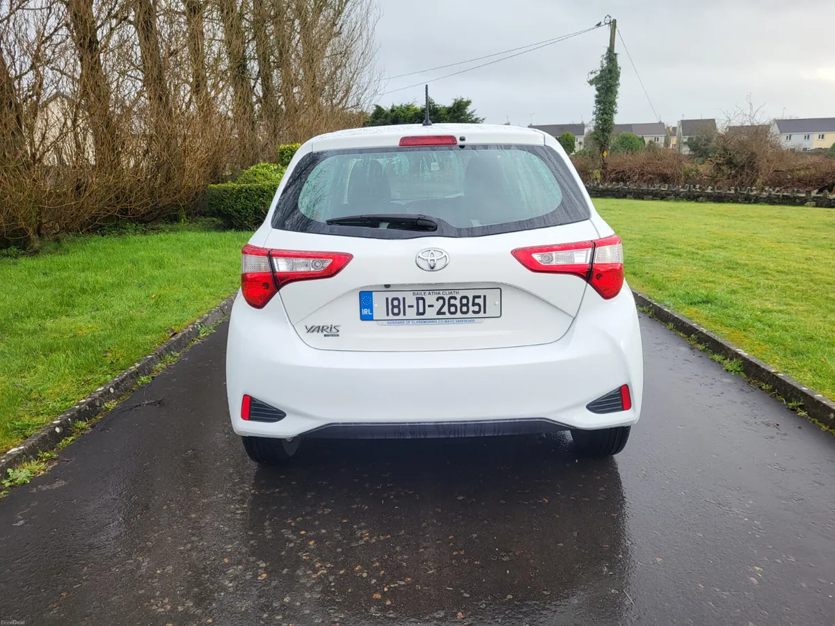 Toyota Yaris 1L PETROL LOW KMS - Image 3