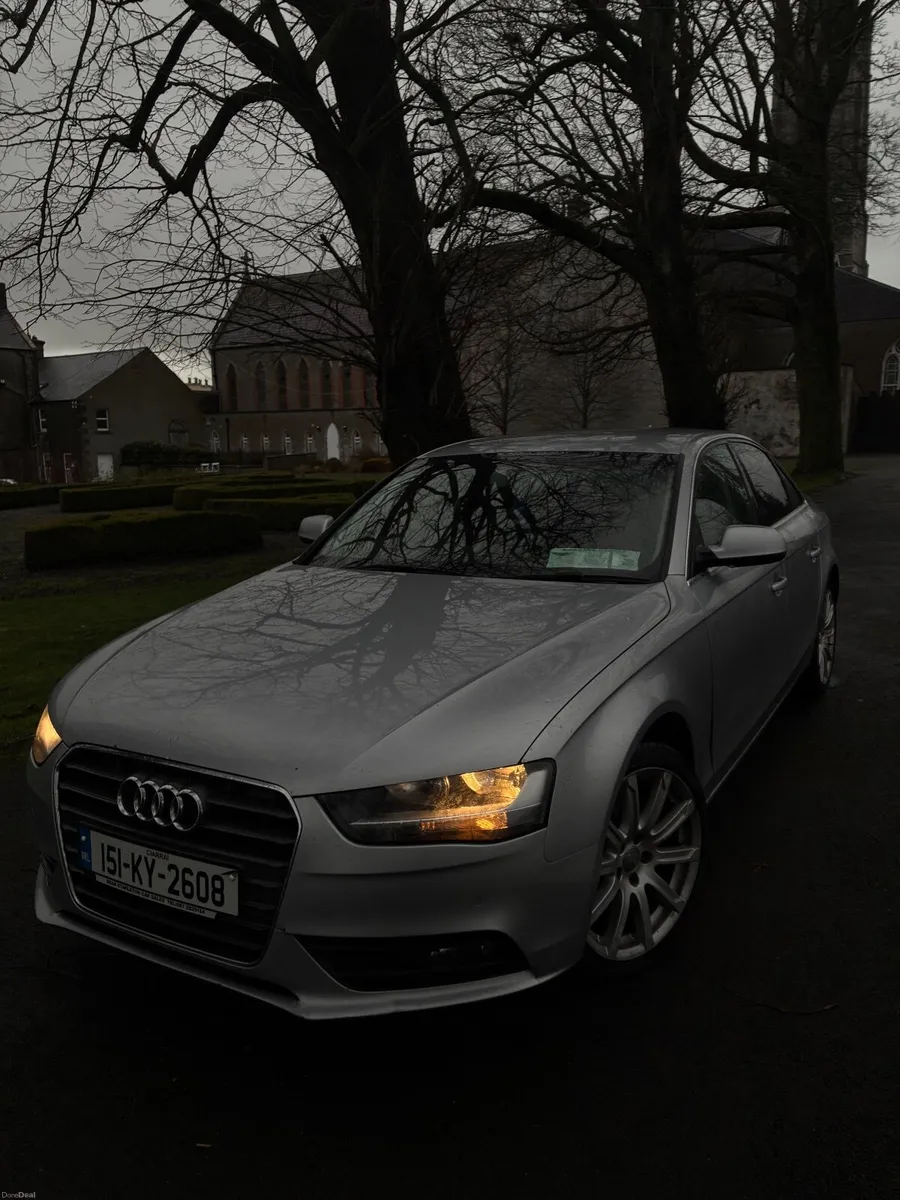Audi A4 2015 AUTOMATIC - Image 2