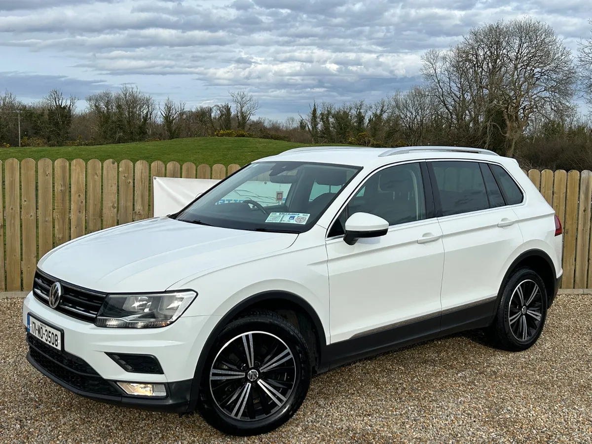 2017 Volkswagen Tiguan Se Nav 4WD - Image 1