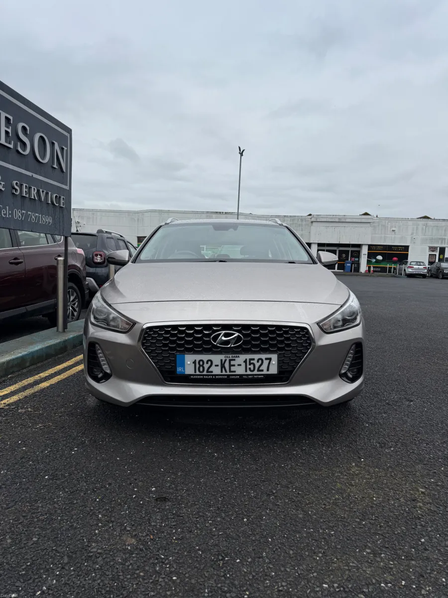 182 Hyundai i30 1.4 Petrol Automatic Estate. - Image 3
